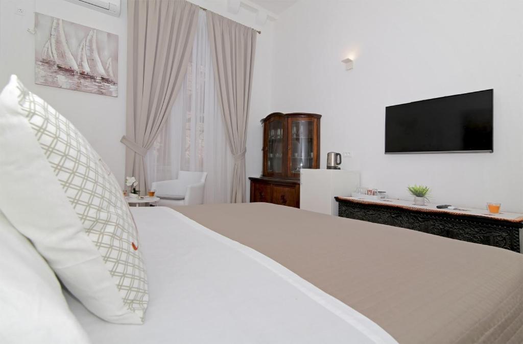 Room In Dubrovnik With Air Conditioning, Wifi Washing Machine 4246-3 Luaran gambar